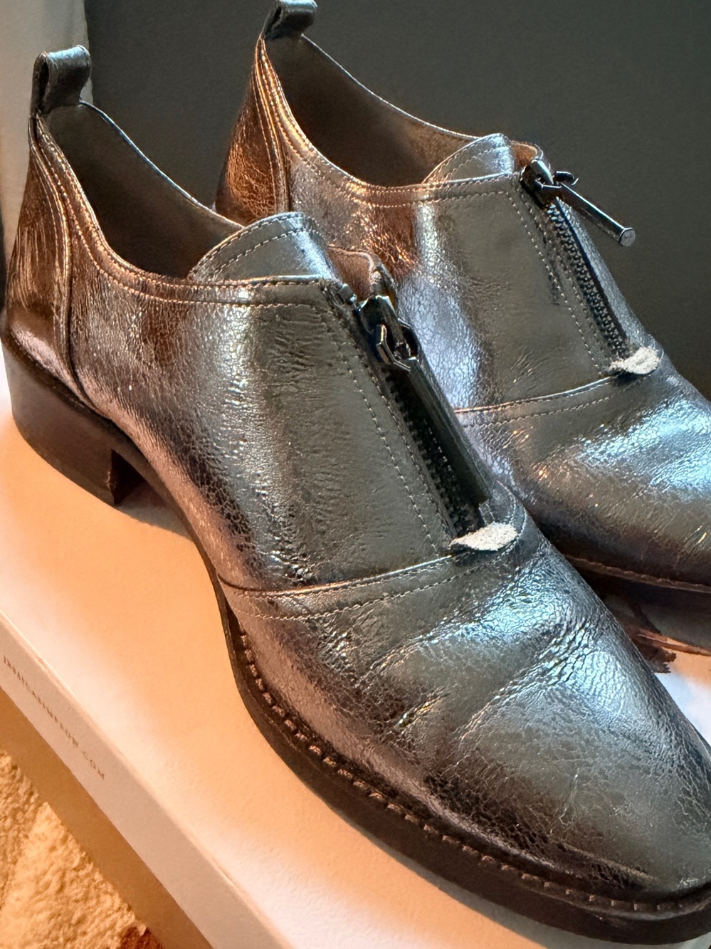 Louise Et Cie Fadi Silver Leather Zipper Loafer 8.5 M